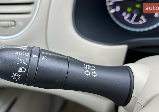 Білий Інфініті JX35, об'ємом двигуна 3.5 л та пробігом 216 тис. км за 11900 $, фото 47 на Automoto.ua