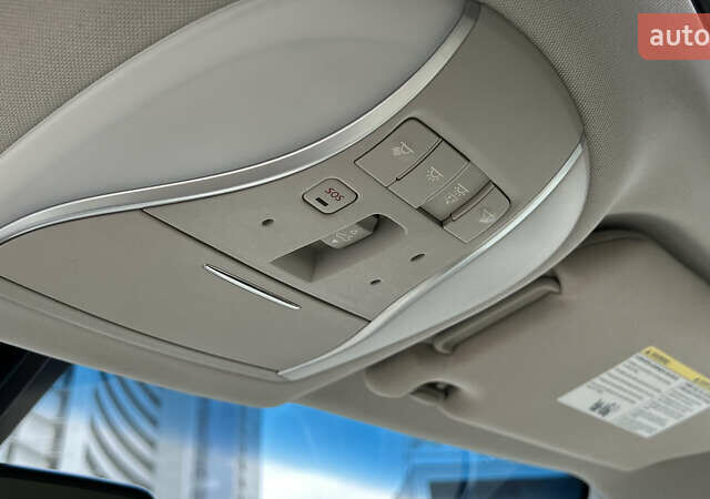 Білий Інфініті JX35, об'ємом двигуна 3.5 л та пробігом 216 тис. км за 11900 $, фото 51 на Automoto.ua