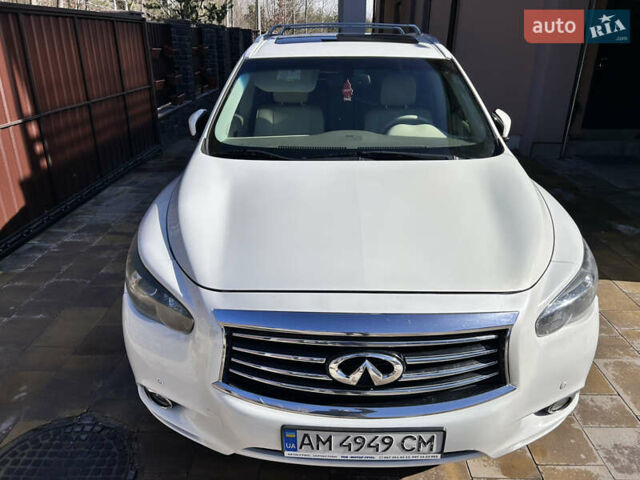 Белый Инфинити JX35, объемом двигателя 3.5 л и пробегом 240 тыс. км за 14800 $, фото 1 на Automoto.ua