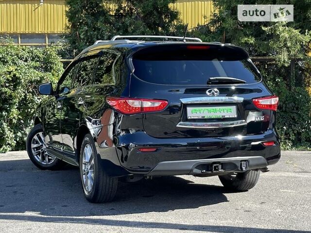 Черный Инфинити JX35, объемом двигателя 3.5 л и пробегом 180 тыс. км за 10900 $, фото 5 на Automoto.ua