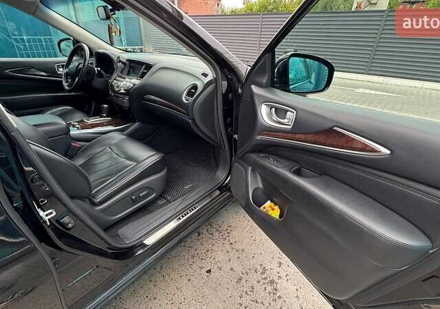 Черный Инфинити JX35, объемом двигателя 3.5 л и пробегом 245 тыс. км за 10700 $, фото 20 на Automoto.ua