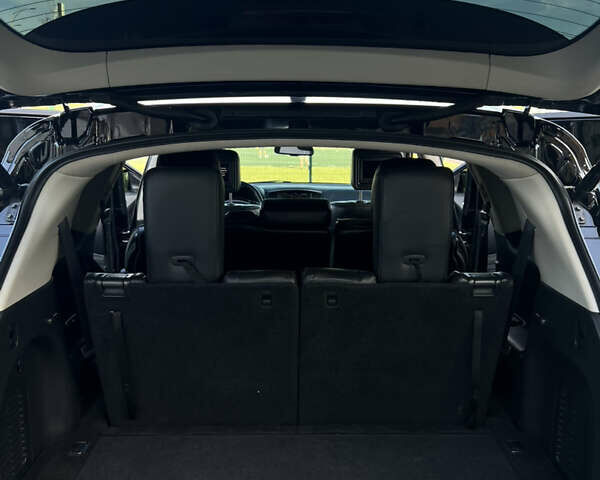 Черный Инфинити JX35, объемом двигателя 3.5 л и пробегом 204 тыс. км за 15700 $, фото 21 на Automoto.ua