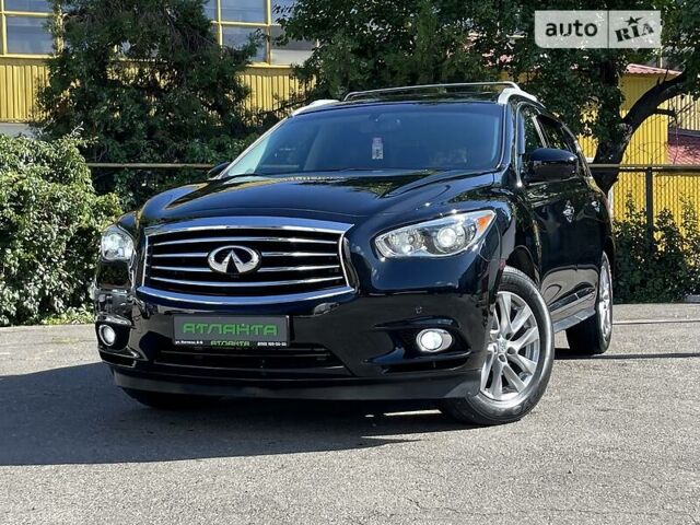 Черный Инфинити JX35, объемом двигателя 3.5 л и пробегом 180 тыс. км за 10900 $, фото 2 на Automoto.ua
