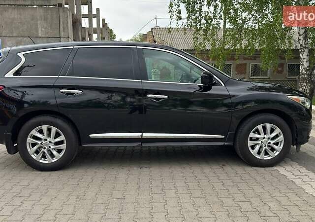 Черный Инфинити JX35, объемом двигателя 3.5 л и пробегом 245 тыс. км за 10700 $, фото 6 на Automoto.ua