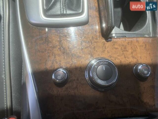 Чорний Інфініті JX35, об'ємом двигуна 3.5 л та пробігом 163 тис. км за 20999 $, фото 19 на Automoto.ua