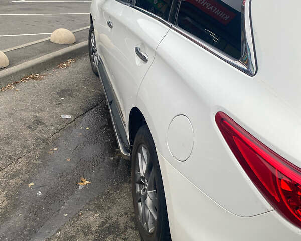 Інфініті JX35, об'ємом двигуна 3.5 л та пробігом 125 тис. км за 17500 $, фото 4 на Automoto.ua