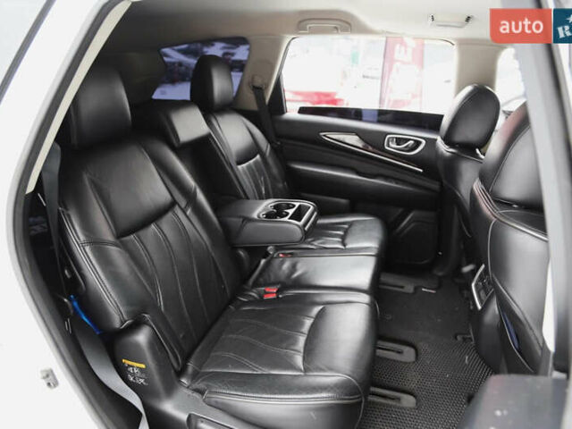 Інфініті JX35, об'ємом двигуна 3.5 л та пробігом 125 тис. км за 17500 $, фото 9 на Automoto.ua