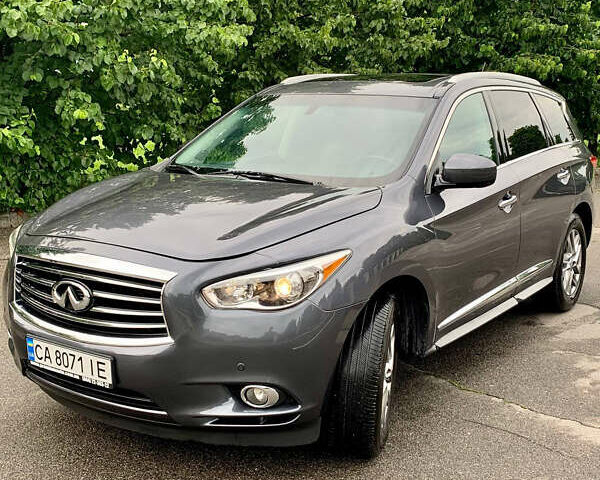 Серый Инфинити JX35, объемом двигателя 3.5 л и пробегом 203 тыс. км за 18500 $, фото 1 на Automoto.ua