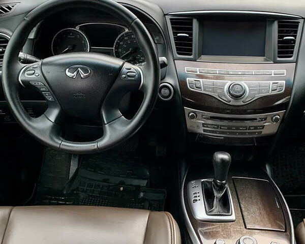 Серый Инфинити JX35, объемом двигателя 3.5 л и пробегом 203 тыс. км за 18500 $, фото 7 на Automoto.ua