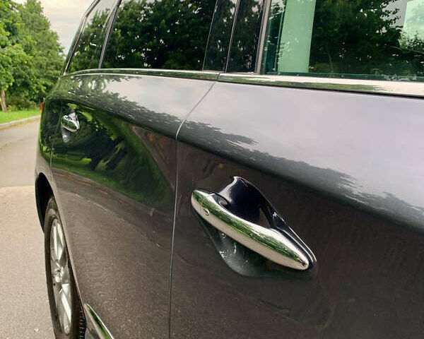 Серый Инфинити JX35, объемом двигателя 3.5 л и пробегом 203 тыс. км за 18500 $, фото 15 на Automoto.ua