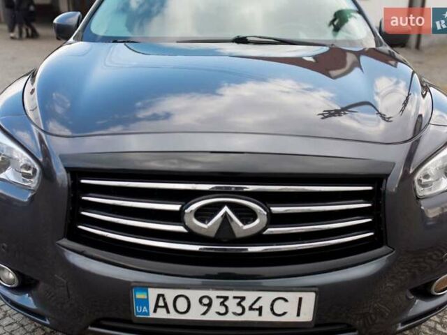 Сірий Інфініті JX35, об'ємом двигуна 3.5 л та пробігом 187 тис. км за 15500 $, фото 2 на Automoto.ua