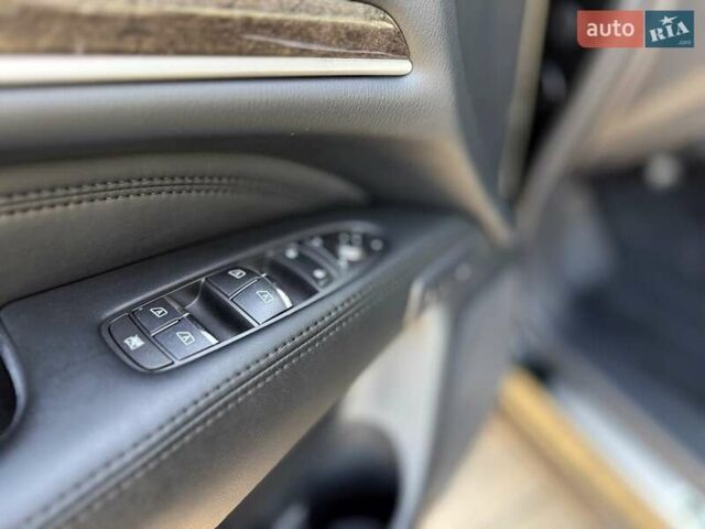 Зеленый Инфинити JX35, объемом двигателя 3.5 л и пробегом 156 тыс. км за 11900 $, фото 10 на Automoto.ua