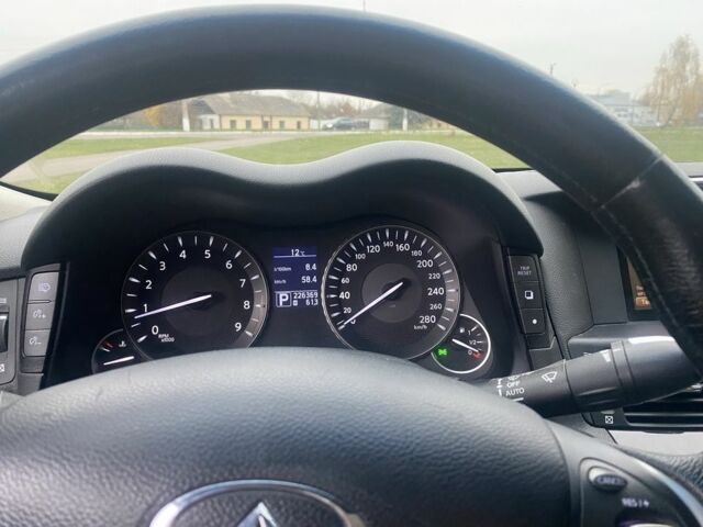 Черный Инфинити M25, объемом двигателя 2.5 л и пробегом 222 тыс. км за 11999 $, фото 8 на Automoto.ua