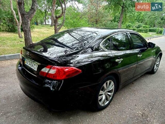 Черный Инфинити M25, объемом двигателя 2.5 л и пробегом 250 тыс. км за 9300 $, фото 5 на Automoto.ua