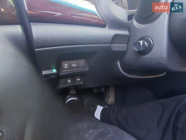 Черный Инфинити M25, объемом двигателя 2.5 л и пробегом 250 тыс. км за 9300 $, фото 24 на Automoto.ua