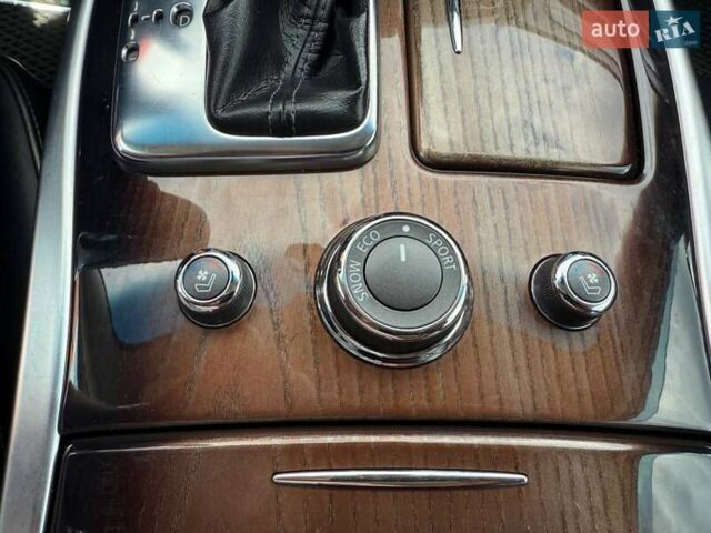 Чорний Інфініті M30, об'ємом двигуна 2.99 л та пробігом 236 тис. км за 13990 $, фото 30 на Automoto.ua