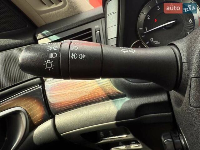 Чорний Інфініті M30, об'ємом двигуна 2.99 л та пробігом 236 тис. км за 13990 $, фото 22 на Automoto.ua