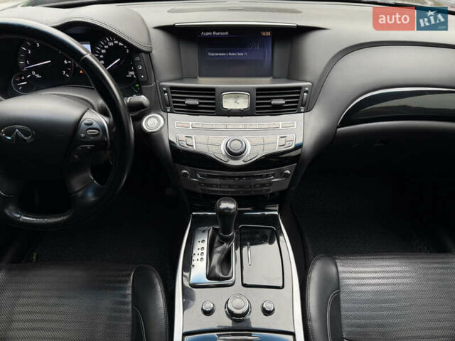 Черный Инфинити M30, объемом двигателя 2.99 л и пробегом 199 тыс. км за 14900 $, фото 44 на Automoto.ua