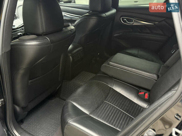 Черный Инфинити M30, объемом двигателя 2.99 л и пробегом 199 тыс. км за 14900 $, фото 35 на Automoto.ua