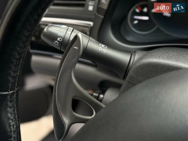 Черный Инфинити M30, объемом двигателя 2.99 л и пробегом 199 тыс. км за 14900 $, фото 51 на Automoto.ua