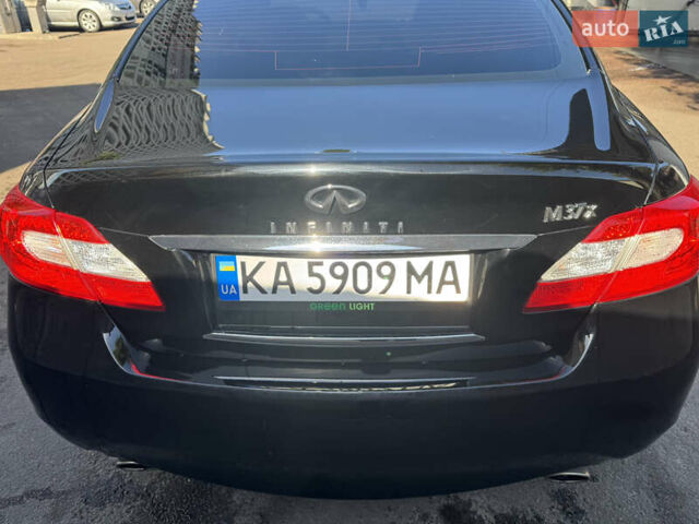 Черный Инфинити M37, объемом двигателя 3.7 л и пробегом 300 тыс. км за 10500 $, фото 20 на Automoto.ua