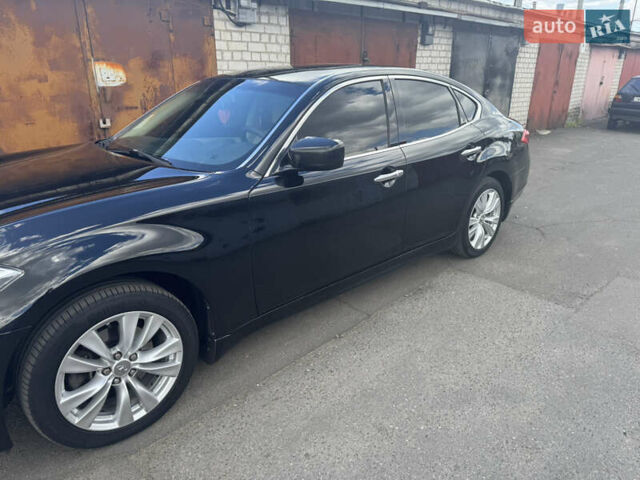 Чорний Інфініті M37, об'ємом двигуна 3.7 л та пробігом 290 тис. км за 12500 $, фото 7 на Automoto.ua