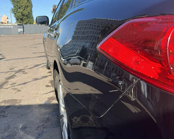 Черный Инфинити M37, объемом двигателя 3.7 л и пробегом 300 тыс. км за 10500 $, фото 21 на Automoto.ua