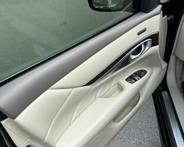 Инфинити M37 2011 в Киеве на Automoto.ua Черный Инфинити M37, объемом двигателя 3.7 л и пробегом 247 тыс. км за 11800 $, фото 24 на Automoto.ua