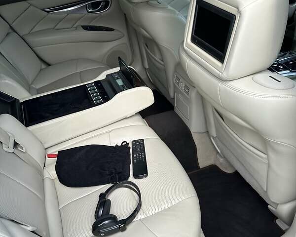 Инфинити M37 2011 в Киеве на Automoto.ua Черный Инфинити M37, объемом двигателя 3.7 л и пробегом 247 тыс. км за 11800 $, фото 11 на Automoto.ua