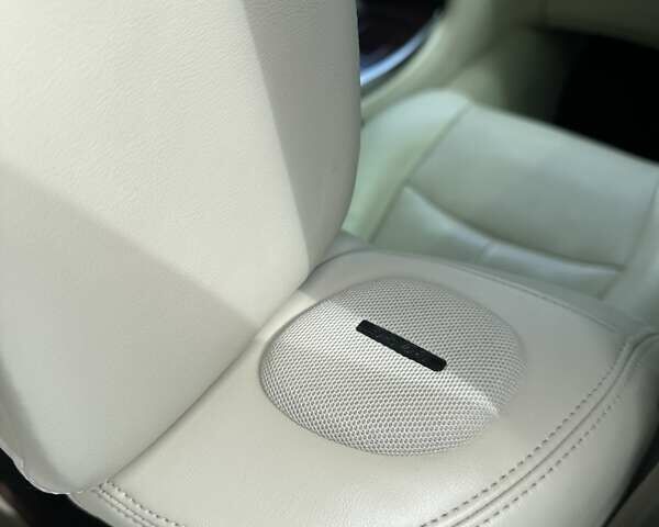 Инфинити M37 2011 в Киеве на Automoto.ua Черный Инфинити M37, объемом двигателя 3.7 л и пробегом 247 тыс. км за 11800 $, фото 14 на Automoto.ua