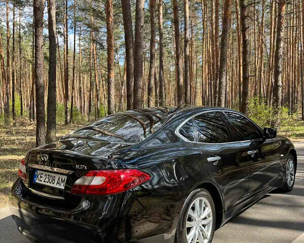 Черный Инфинити M37, объемом двигателя 3.7 л и пробегом 199 тыс. км за 14999 $, фото 2 на Automoto.ua
