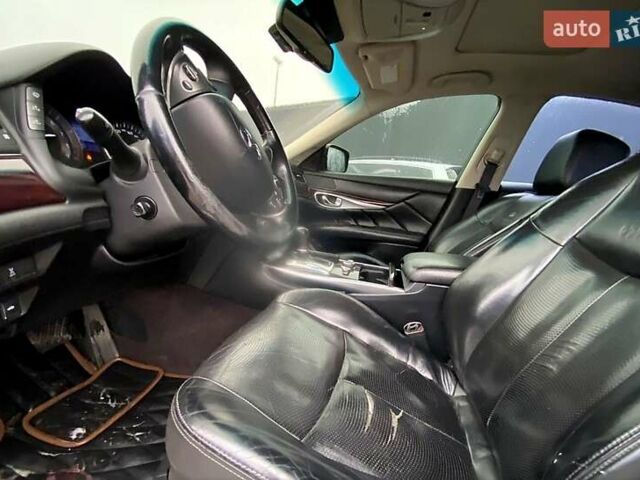Черный Инфинити M37, объемом двигателя 4 л и пробегом 190 тыс. км за 15500 $, фото 7 на Automoto.ua