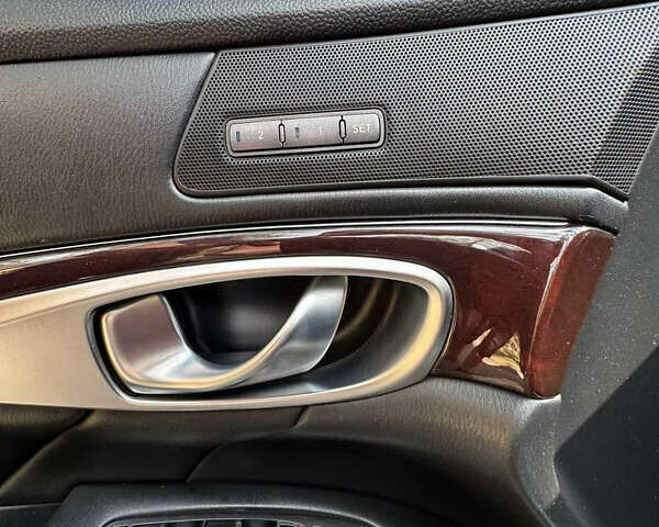 Черный Инфинити M37, объемом двигателя 3.7 л и пробегом 199 тыс. км за 14999 $, фото 12 на Automoto.ua