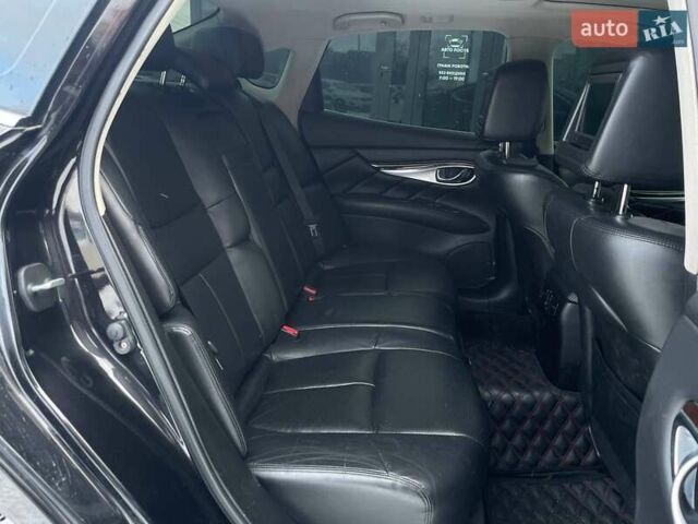 Чорний Інфініті M37, об'ємом двигуна 3.7 л та пробігом 205 тис. км за 11990 $, фото 10 на Automoto.ua