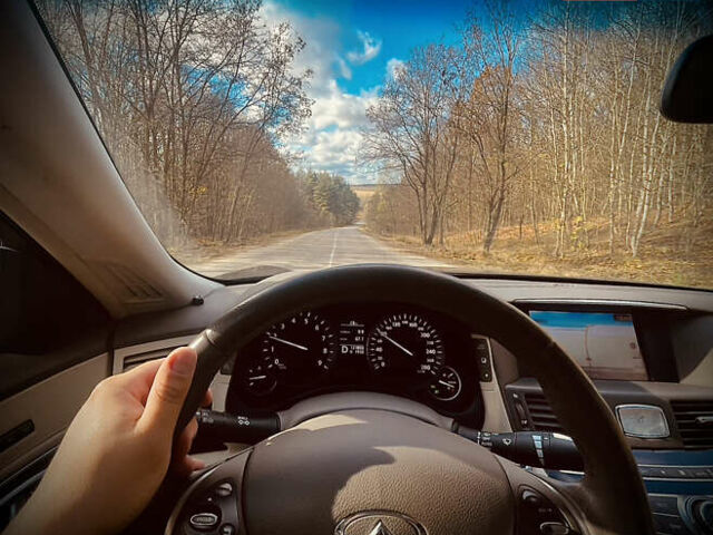 Чорний Інфініті M37, об'ємом двигуна 3.7 л та пробігом 139 тис. км за 13900 $, фото 34 на Automoto.ua