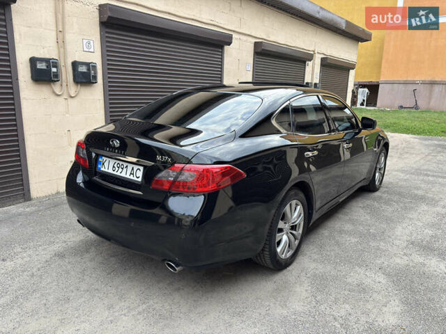 Черный Инфинити M37, объемом двигателя 3.7 л и пробегом 157 тыс. км за 14000 $, фото 6 на Automoto.ua