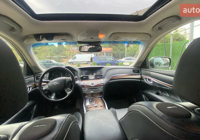 Серый Инфинити M37, объемом двигателя 3.7 л и пробегом 138 тыс. км за 12500 $, фото 6 на Automoto.ua