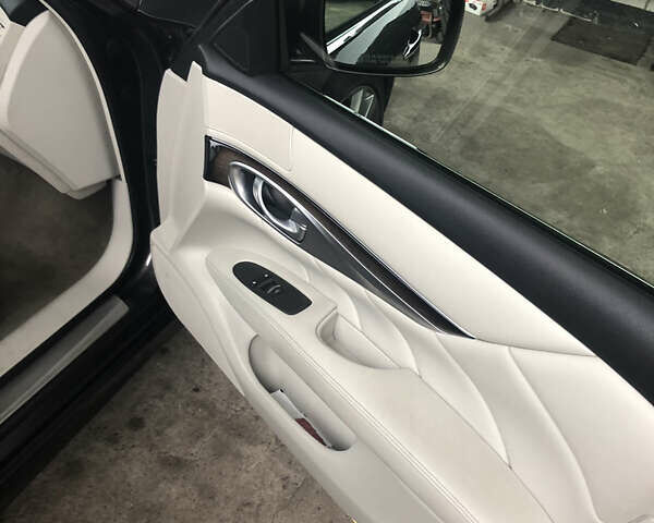 Серый Инфинити M37, объемом двигателя 3.7 л и пробегом 198 тыс. км за 14999 $, фото 6 на Automoto.ua