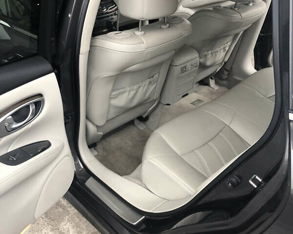 Серый Инфинити M37, объемом двигателя 3.7 л и пробегом 198 тыс. км за 14999 $, фото 8 на Automoto.ua