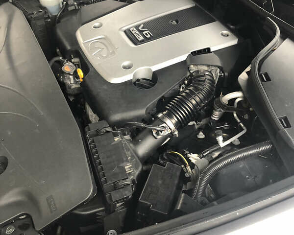 Серый Инфинити M37, объемом двигателя 3.7 л и пробегом 198 тыс. км за 14999 $, фото 13 на Automoto.ua