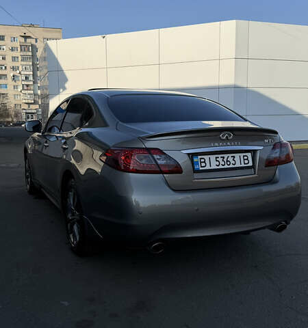 Серый Инфинити M37, объемом двигателя 3.7 л и пробегом 259 тыс. км за 12500 $, фото 17 на Automoto.ua