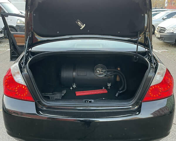 Чорний Інфініті M45, об'ємом двигуна 4.49 л та пробігом 129 тис. км за 5500 $, фото 18 на Automoto.ua