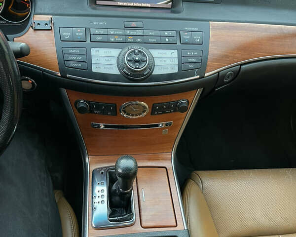 Чорний Інфініті M45, об'ємом двигуна 4.49 л та пробігом 129 тис. км за 5500 $, фото 15 на Automoto.ua