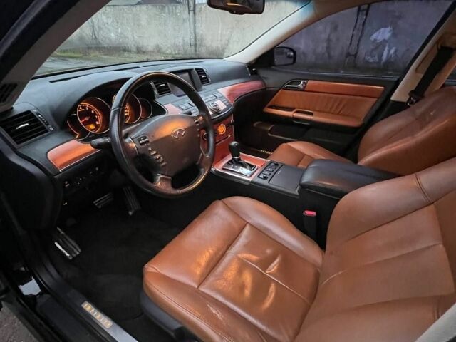 Черный Инфинити M45, объемом двигателя 0 л и пробегом 150 тыс. км за 7200 $, фото 6 на Automoto.ua