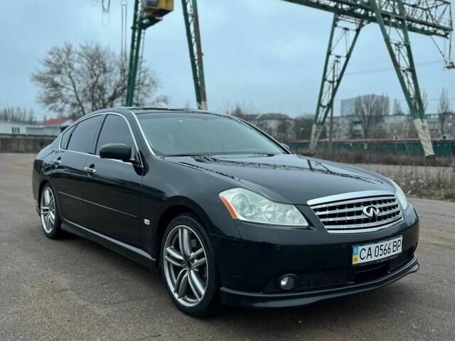 Черный Инфинити M45, объемом двигателя 0 л и пробегом 150 тыс. км за 7200 $, фото 1 на Automoto.ua