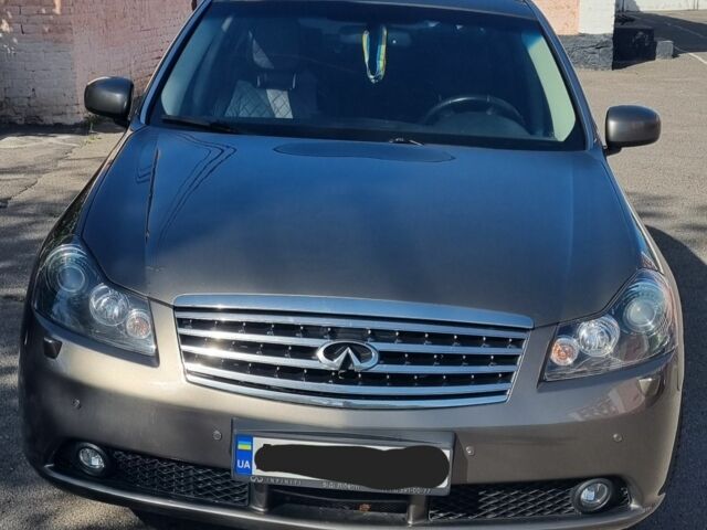 Серый Инфинити M45, объемом двигателя 4.5 л и пробегом 165 тыс. км за 9450 $, фото 1 на Automoto.ua