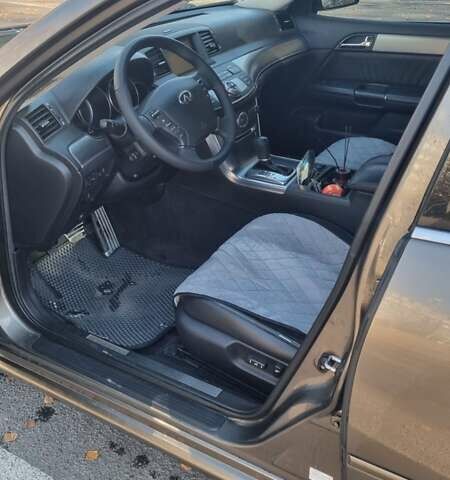 Серый Инфинити M45, объемом двигателя 4.5 л и пробегом 165 тыс. км за 9750 $, фото 8 на Automoto.ua