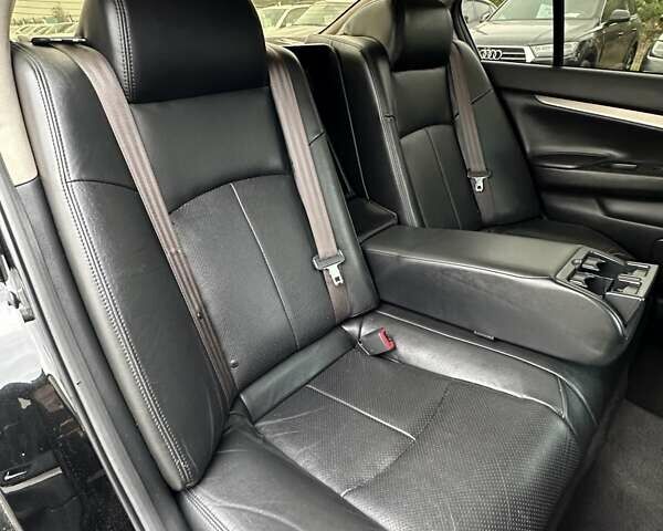 Черный Инфинити Q40, объемом двигателя 3.7 л и пробегом 167 тыс. км за 11800 $, фото 19 на Automoto.ua