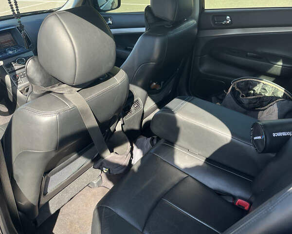 Черный Инфинити Q40, объемом двигателя 3.7 л и пробегом 170 тыс. км за 11650 $, фото 17 на Automoto.ua