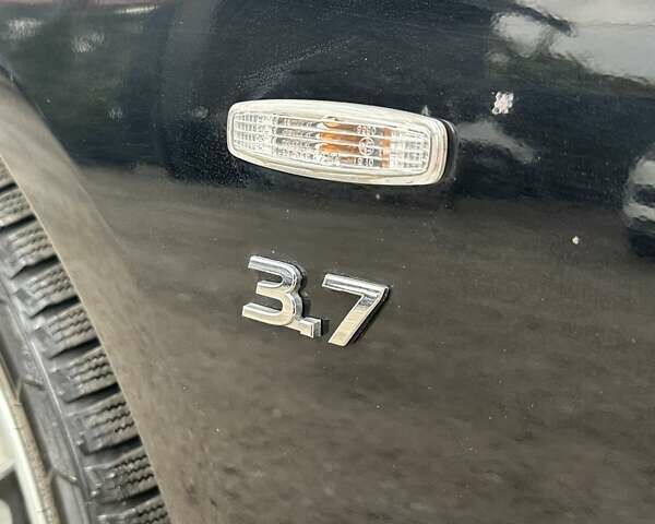 Черный Инфинити Q40, объемом двигателя 3.7 л и пробегом 167 тыс. км за 11800 $, фото 8 на Automoto.ua